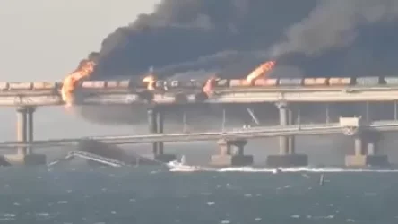 ՏԵՍԱՆՅՈՒԹ․ Ղրիմի կամրջի վրա պայթյունից հետո առաջացած հրդեհի մարման աշխատանքներին մասնակցել է 250 մարդ