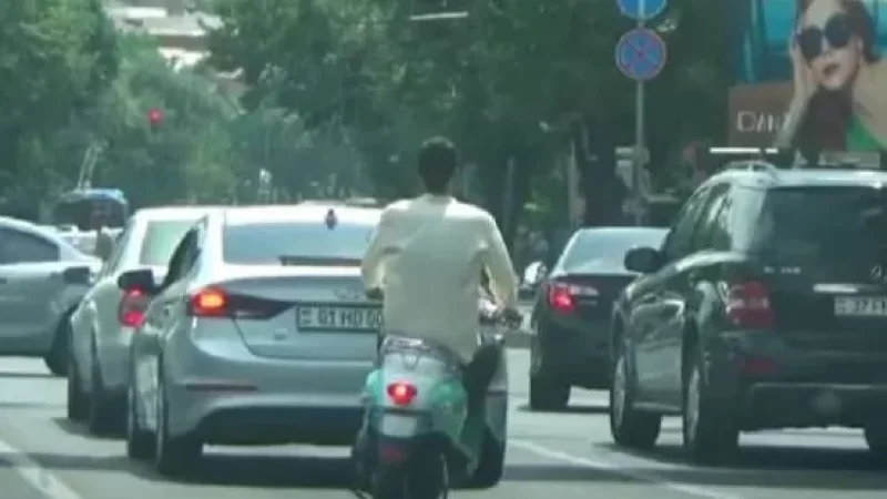 Երկու պատանի առաքումը ստանալուց հետո սպառնացել են օտարերկրացի առաքիչին և հրաժարվել վճարել