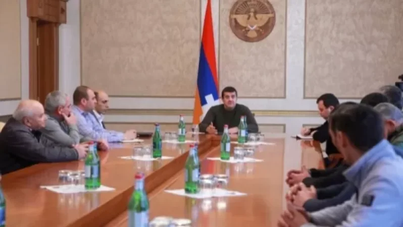 Արայիկ Հարությունյանն ընդունել է Հադրութի մի խումբ բնակիչների