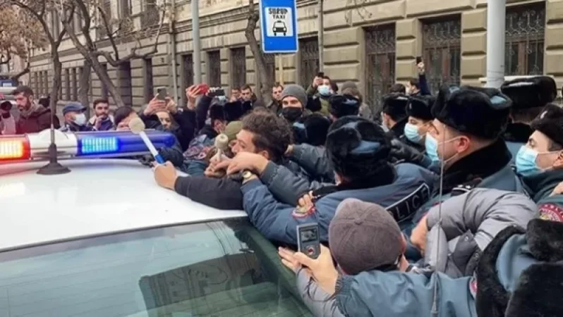 Police Officers Awarded Bonuses Twice This Year for Active Participation in Protests