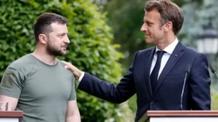 ՏԵՍԱՆՅՈՒԹ. Մակրոնը Զելենսկուն առաջարկել է շփվել WhatsApp-ի միջոցով