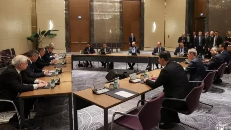 Աստանայում մեկնարկել է Միրզոյան - Լավրով - Բայրամով հանդիպումը