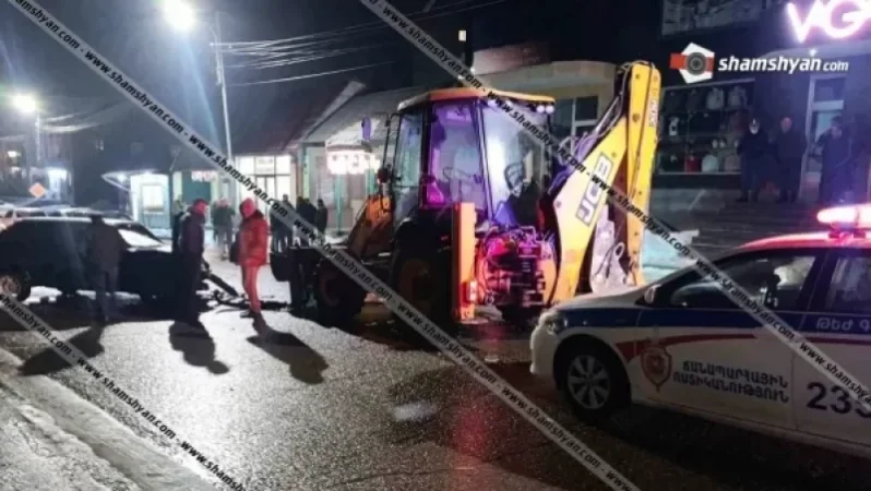 Վթար Հրազդանում. տրակտորին բախված մարդատարի վարորդն ու 11-ամյա ուղևորը հիվանդանոցում են