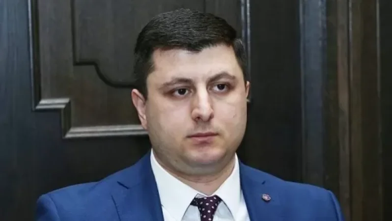 Արմեն Սարգսյանի ընտանիքը դավաճանի պիտակը տասնամյակներով կփոխանցի իր սերունդներին