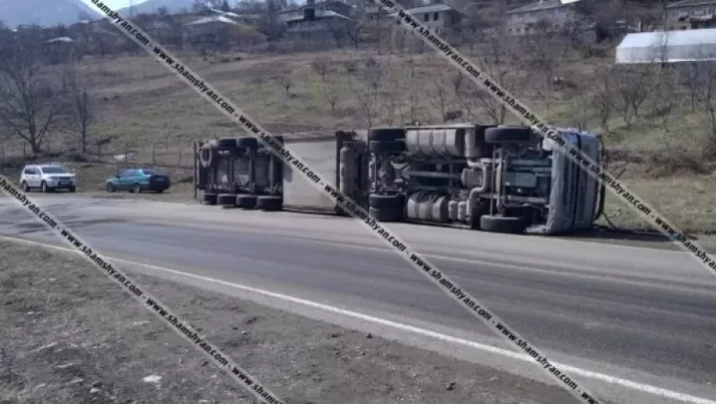 Տավուշում 44–ամյա վարորդը 20 տոննա լոլիկով բարձված բեռնատարով կողաշրջվել է