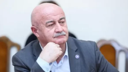 Առաջ պատգամավորները սև ծրարով ամսական 3-5 հազար դոլար էին ստանում, մենք նման բան չենք անում. Աղազարյան