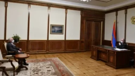 Նախագահը հանդիպել է «Երրորդ ուժ» քաղաքացիական նախաձեռնության ներկայացուցիչ Արամ Սարգսյանի հետ