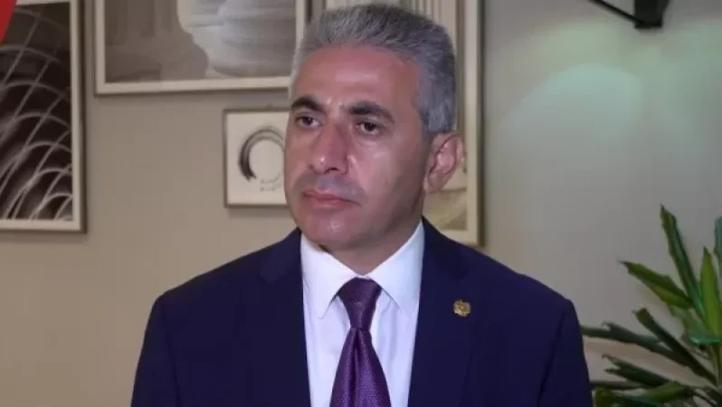 Էդգար Ղազարյանին դարանակալած սպասել են շքամուտքի մոտ, ոտքերով ու բռունցքներով բազմաթիվ վնասվածքներ հասցրել