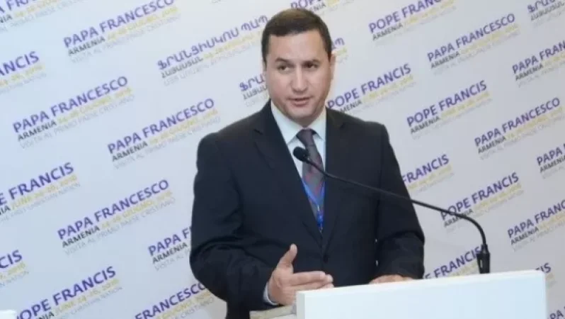 Ադրբեջանի բռնապետն հրահանգում է ջնջել Արցախի օկուպացված տարածքներից հայկական հետքերը