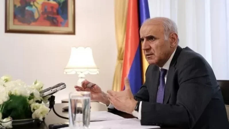 Փորձում են վերացնել տեխնիկական թերությունները. Իրանում ՀՀ դեսպանը մանրամասներ է հայտնում հայկական գրանցման օդանավի մասին