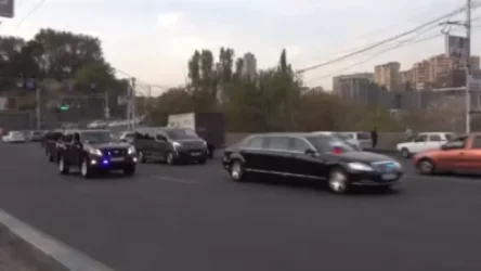 ՏԵՍԱՆՅՈՒԹ. ՌԴ վարչապետի ավտոշարասյունը` Երևանում