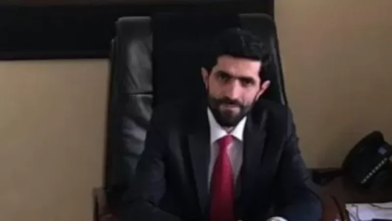 «Այ անդաստիարակներ, թավիշը վերջացել է». Ավանի փոխթաղապետը վիրավորել է թե ՄԻՊ-ին, թե լրագրողներին