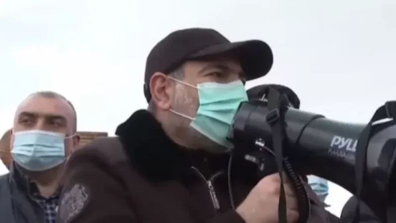 Նիկոլ Փաշինյան. մեր ընտանիքները երեք տարում տեսել են տառապանք, լաց. մեզ ամեն ինչի մեջ կարող են մեղադրել, բացի մի բանից՝ դավաճանությունից