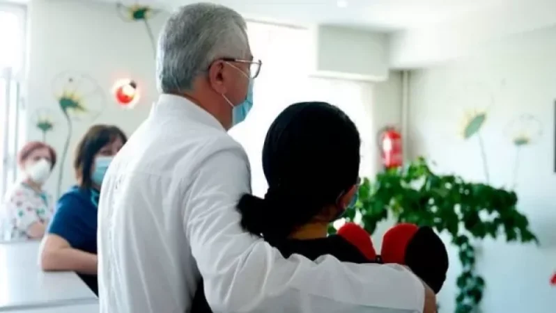 Գյումրիում բռնության ենթարկված 14-ամյա Նազելիի կյանքում հիմա ամեն բան խաղաղ է