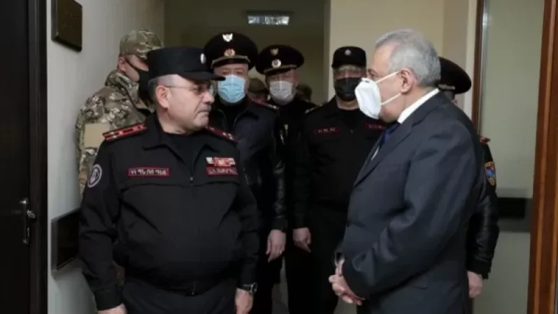 Վաղարշակ Հարությունյանը խորհրդակցություն է անցկացրել ՌՈ ղեկավար կազմի հետ