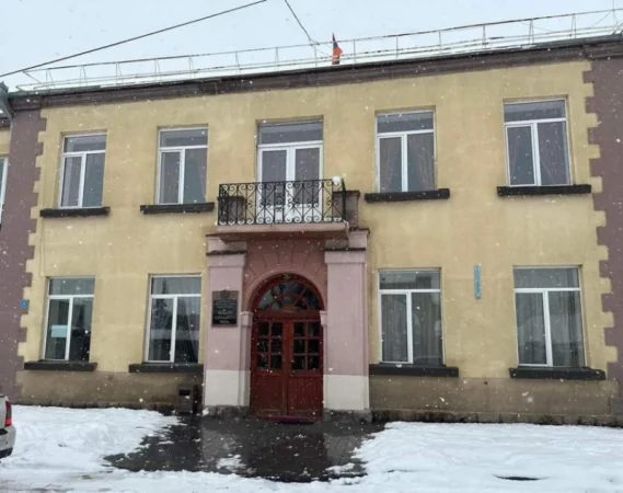 Գավառի մանկատան նախկին տնօրենը մեղադրվում է ձեռնարկատիրական գործունեությանն ապօրինի մասնակցելու մեջ