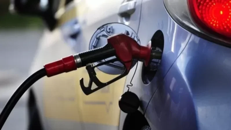 Շուտով բենզալցակայաններին կտրամադրվեն տարաներ, որպեսզի քաղաքացիները ստուգեն բենզինի քանակը