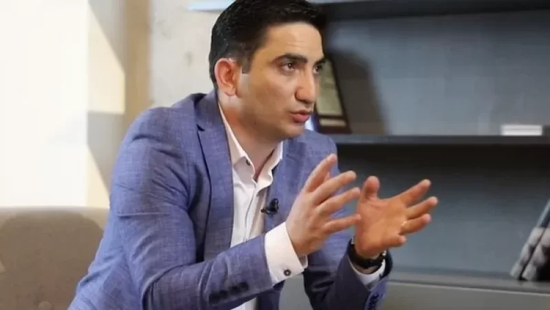 «Թուրքիայից ազդակներ եմ ստանում, որ ապրիլի 24-ին թուրքական իշխանությունը դիվանագիտական «ձիու քայլ» է անելու». Հոխիկյան