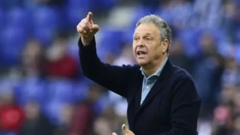 Կապառոսը La Repubblica-ի հետ հարցազրույցում գովել է Մխիթարյանին