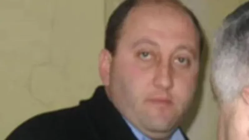 «Առագաստ» սրճարանում Պ. Պողոսյանին կյանքից զրկելու գործով դատաբժիշկները կեղծ եզրակացություն են տվել. դատախազություն