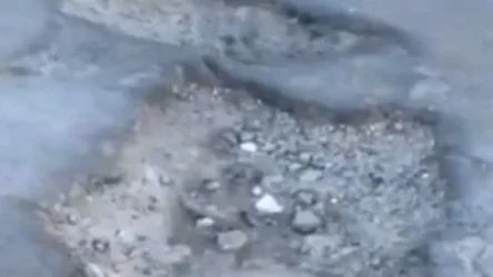 ՏԵՍԱՆՅՈՒԹ. Ճանապարհը քարուքանդ վիճակում է, մարդկանց մեքենաներն էլ` վնասված. ահազանգ