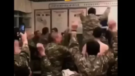 ՏԵՍԱՆՅՈՒԹ. Ինչպես են զինվորները տոնում հավաքականի ֆանտաստիկ հաղթանակը