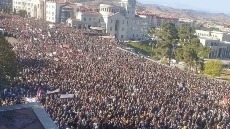 PHOTOS: Large Rally in Stepanakert