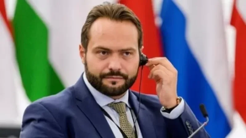 «Արցախի կարգավիճակի հարցի լուծումը պետք է տան արցախցիները». ԵԽ պատգամավոր