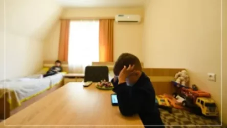 Մինչ օրս ԱՀ հյուրանոցներում և հյուրատներում բնակեցվել է մոտ 1200 քաղաքացի