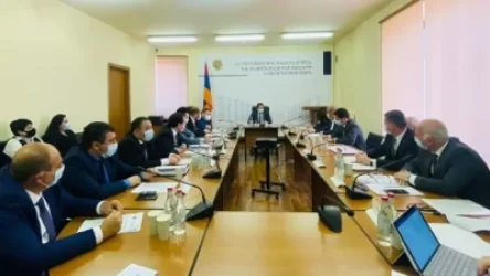 ՏԿԵ նախարար Սուրեն Պապիկյանը խորհրդակցություն է անցկացրել մարզպետների հետ