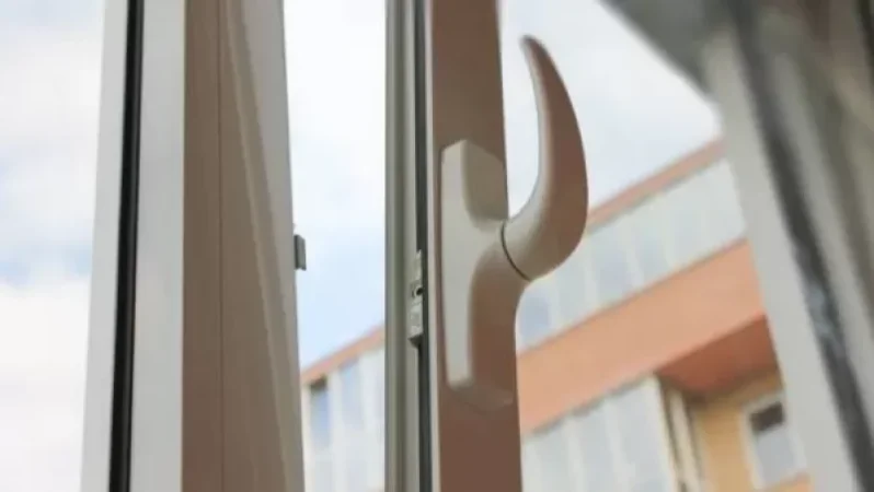 Քաղաքացին ընկել է Դավթաշենի 4-րդ թաղամասի շենքերից մեկի 4-րդ հարկից