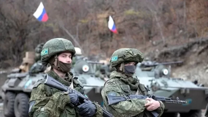 Լուսանկար․ Ադրբեջանական հեռուստաալիքները տեսանյութեր են տարածում Ղարաբաղում ռուս խաղաղապահների դեմ