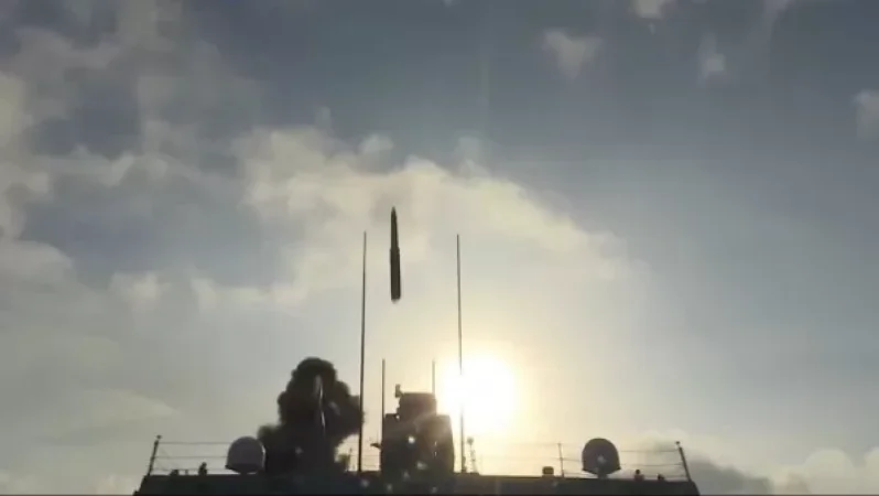 Չինաստանը գերձայնային հրթիռ է ցուցադրել` որպես զգուշացում Վաշինգթոնին