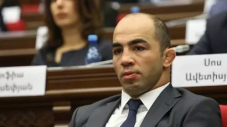 Ամենացավալին այն է, որ նրա քաղաքական թիմում այդ նողկալի պահվածքին ծափահարողներ եղան. Ջուլֆալակյան