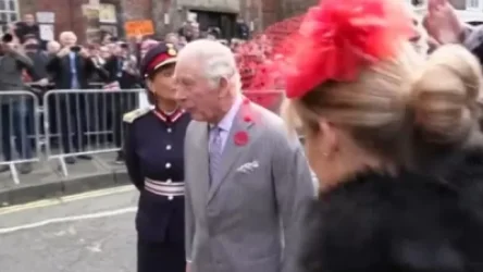 ՏԵՍԱՆՅՈՒԹ. Մեծ Բրիտանիայում Չարլզ III-ի վրա ձվեր են նետել