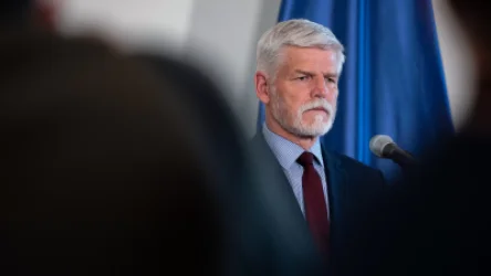 Չեխիայի նախագահը կոչ է արել Եվրոպայում ապրող ռուսների նկատմամբ խիստ հսկողության ռեժիմ սահմանել