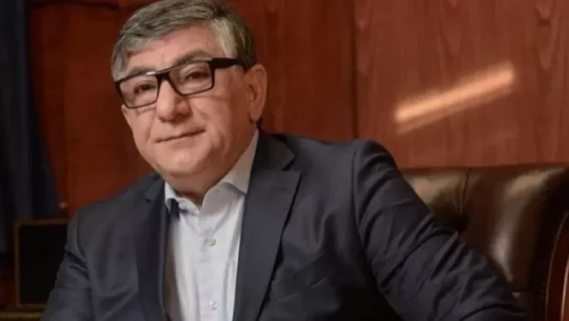Khachatur Sukiasyan Sues Spartak Seyranian and 6 Media Outlets