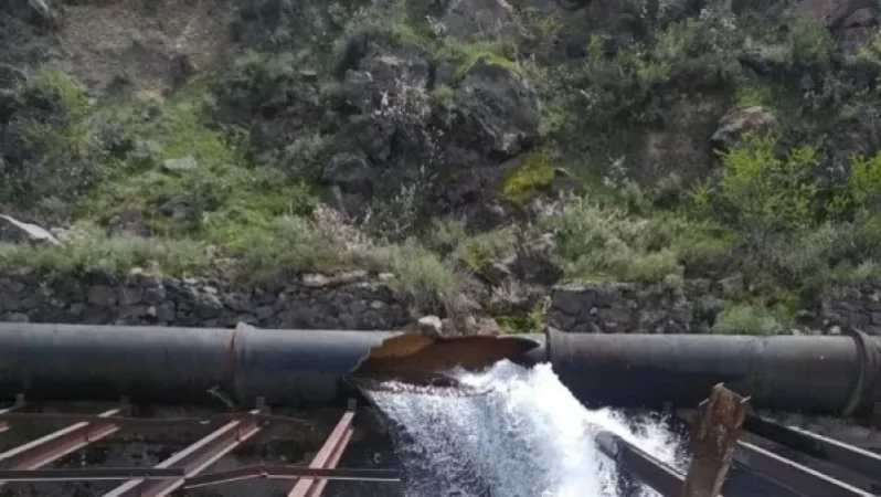 Արզնի-Երևան ջրատարը վթարվել է հարակից բարձունքից պոկված ժայռաբեկորի պատճառով