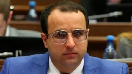 Մեկ ու կես տարում ԶԼՄ-ների դեմ պաշտոնյաները 32 հայց են ներկայացրել