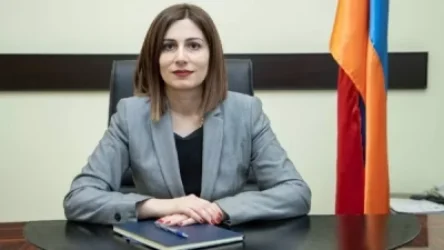 Առողջապահության նախարարը կպատվաստվի AstraZeneca-ով