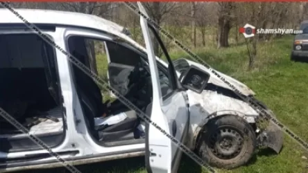 Ավտոմեքենան դուրս է եկել հանդիպակաց երթևեկելի գոտի և կողաշրջվել. մեկ անձ հոսպիտալացվել է. shamshyan