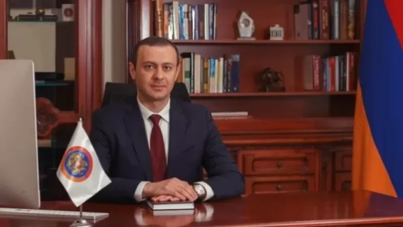 Արմեն Գրիգորյանն ազատվել է ԱԳ փոխնախարարի պաշտոնից ու նշանակվել նախկին պաշտոնին