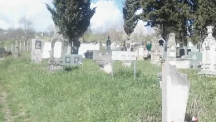 Թշնամին ավերել է Արցախյան առաջին պատերազմի զոհերի գերեզմանները