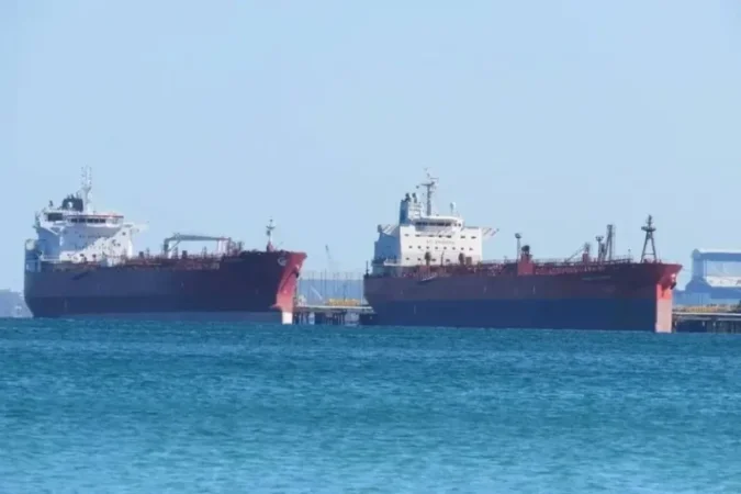 Իրանում առգրավվել են մաքսանենգ վառելիք տեղափոխող արտասահմանյան տանկեր