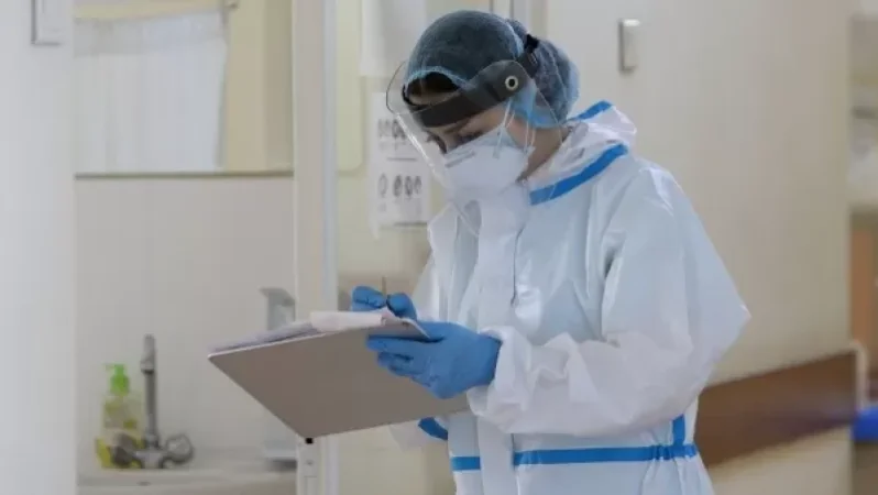 Բուժաշխատողներին պարտադրում են պատվաստվել կորոնավիրուսի դեմ, ընդ որում, «Աստրազենեկա»-ով. «Հրապարակ»