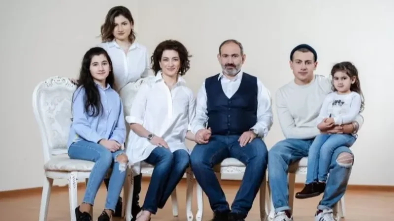 Աննա Հակոբյանն ունի 0 դրամ, Աշոտ Փաշինյանը՝ 3292 դրամ․ Փաշինյանների ընտանիքի ունեցվածքը 2022-ին. Hayastan.news