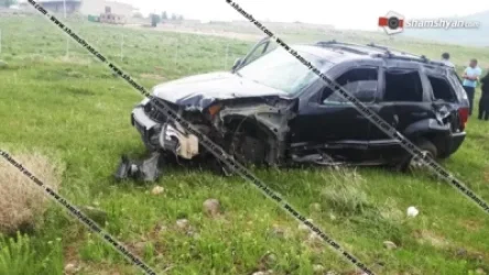 Ժամկետային զինծառայողը, Grand Cheroke-ով մի քանի պտույտ գլորվելով հայտնվել է դաշտում