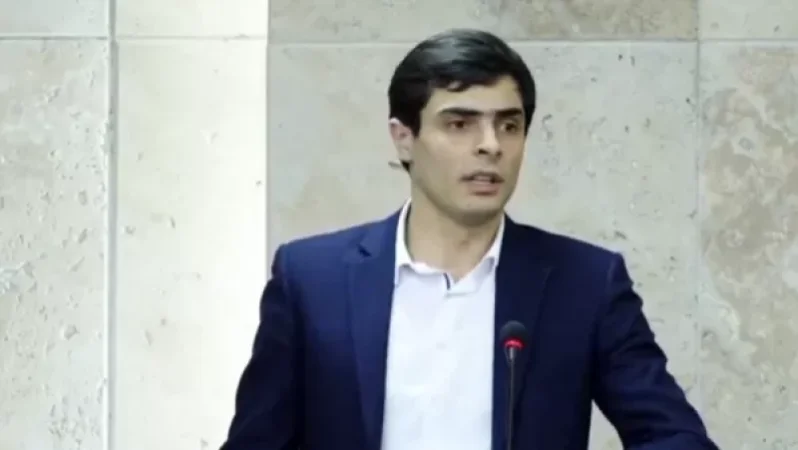 ԵՊՀ-ն Նիկոլ Փաշինյանի դուքյանը չի. ԵՊՀ ուսխորհրդի նախագահը՝ Վահրամ Դումանյանին