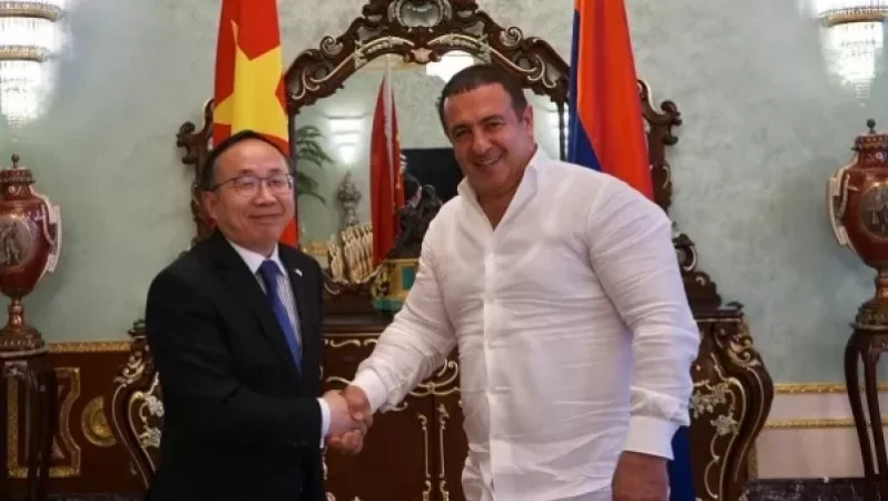 Գագիկ Ծառուկյանի և ՀՀ-ում ` Չինաստանի նորանշանակ դեսպանի հանդիպումը