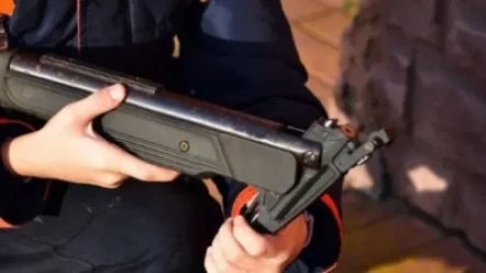 Գորիսում երիտասարդն օդամղիչ հրացանը նորոգելիս պատահաբար կրակել է ձեռքին